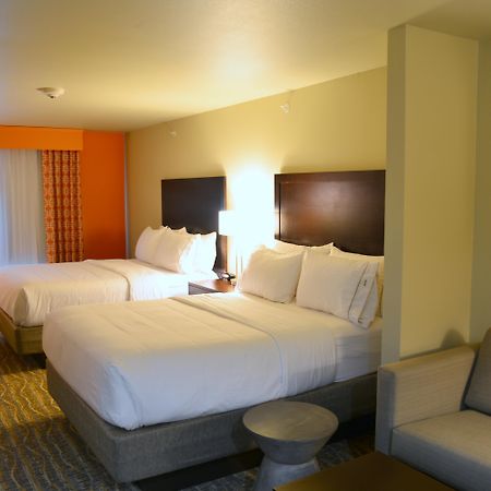 Holiday Inn Express Tomball By Ihg Exterior foto