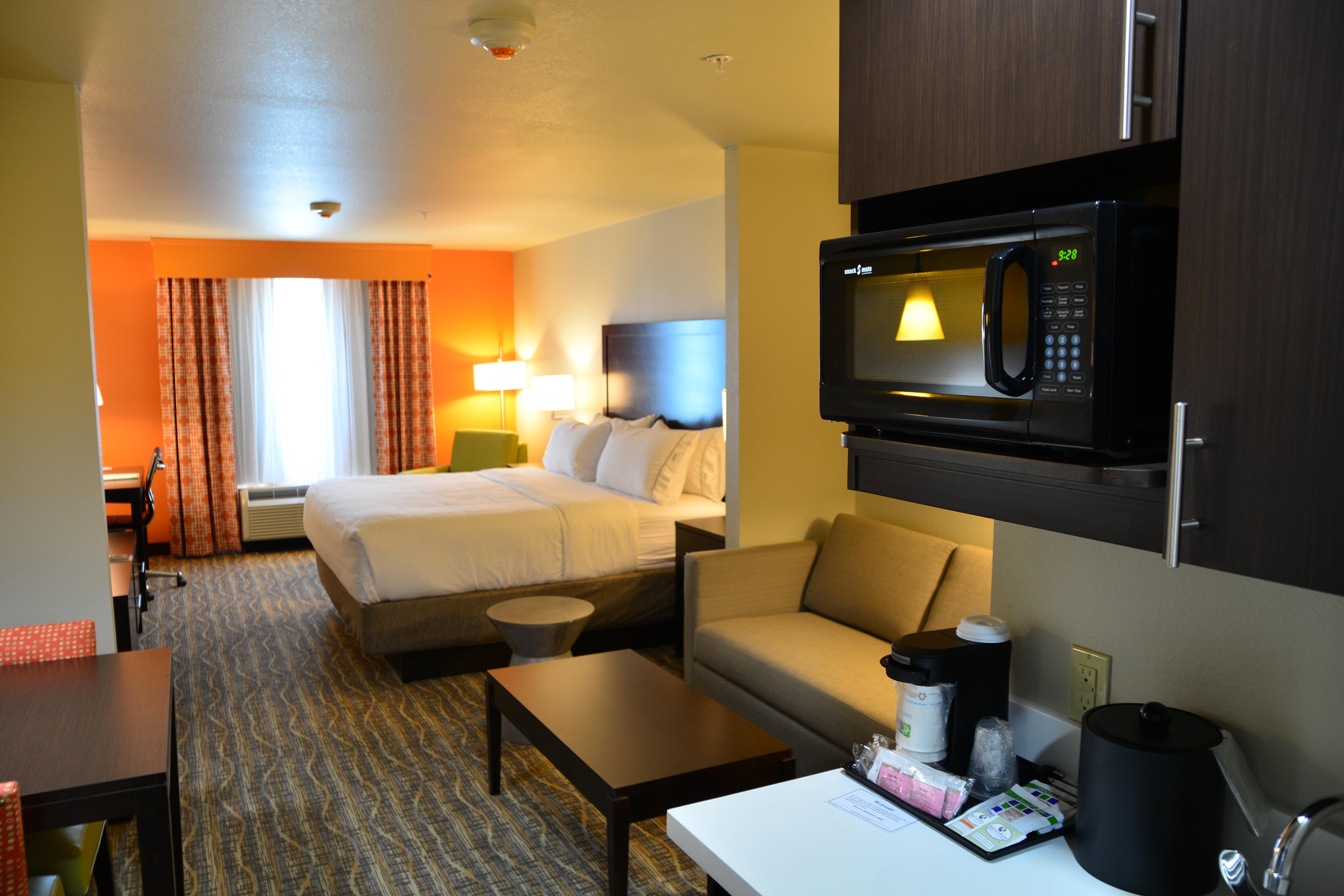 Holiday Inn Express Tomball By Ihg Exterior foto