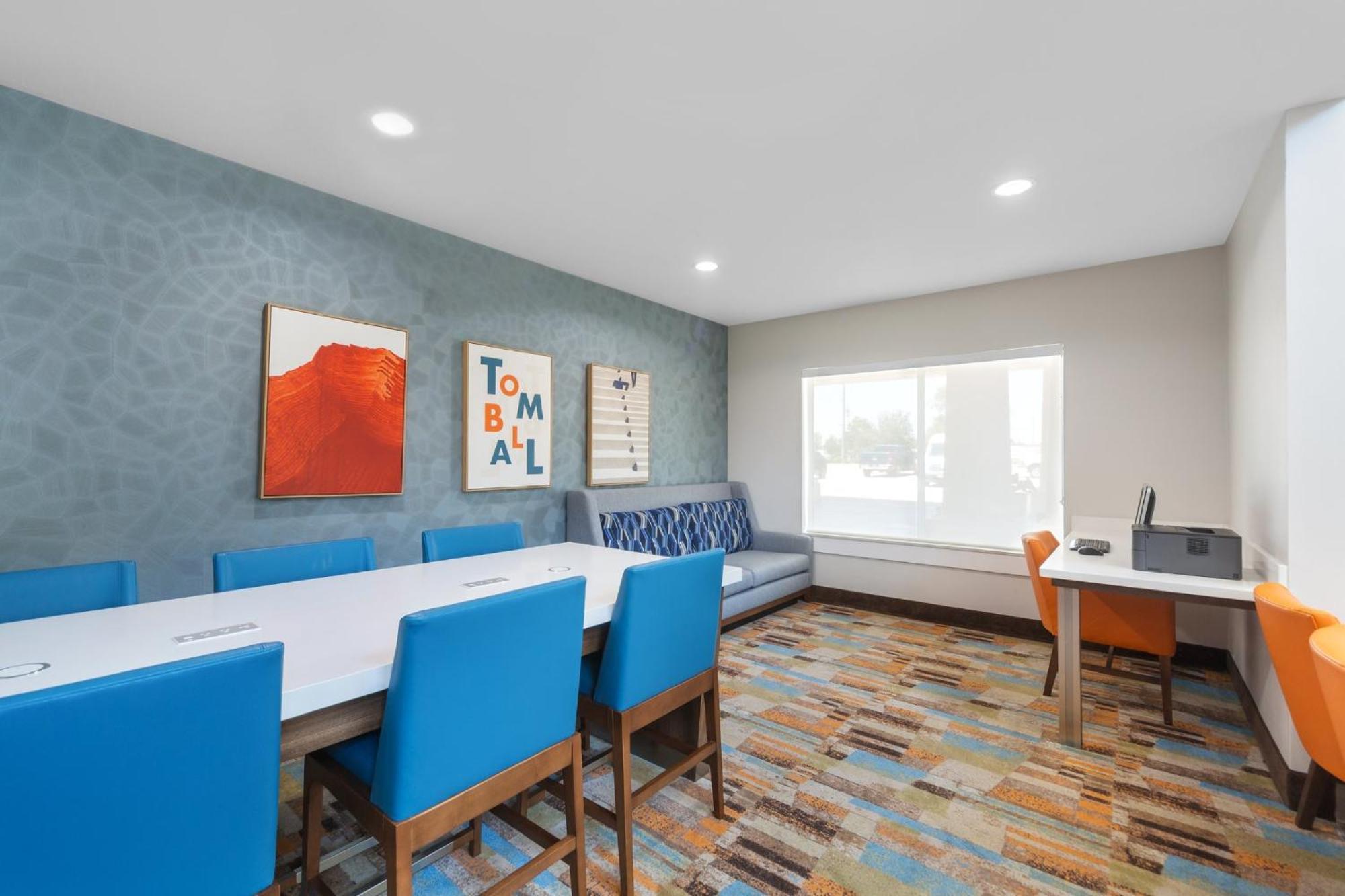 Holiday Inn Express Tomball By Ihg Exterior foto